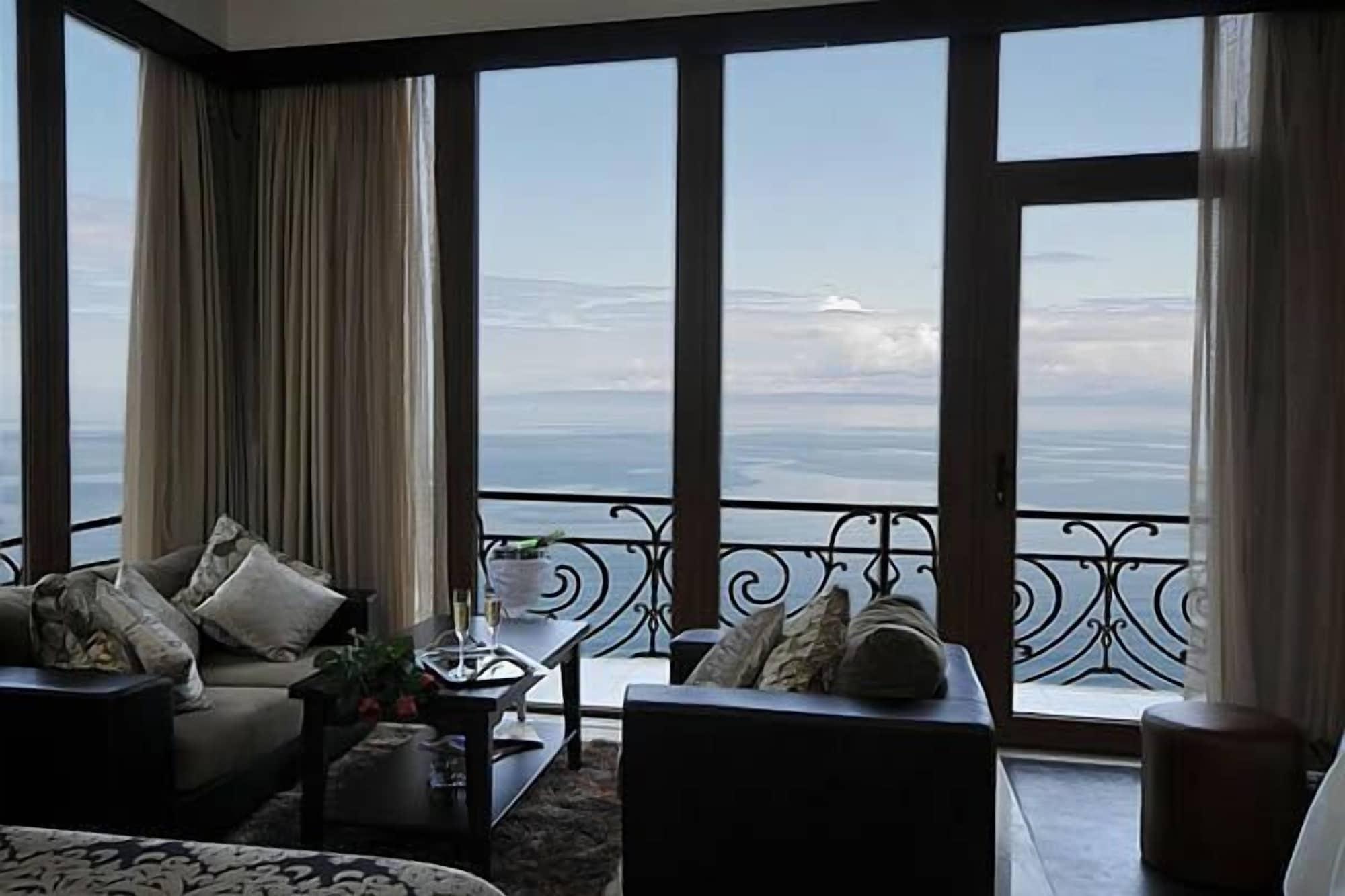 Riviera Hotel Baku Bagian luar foto
