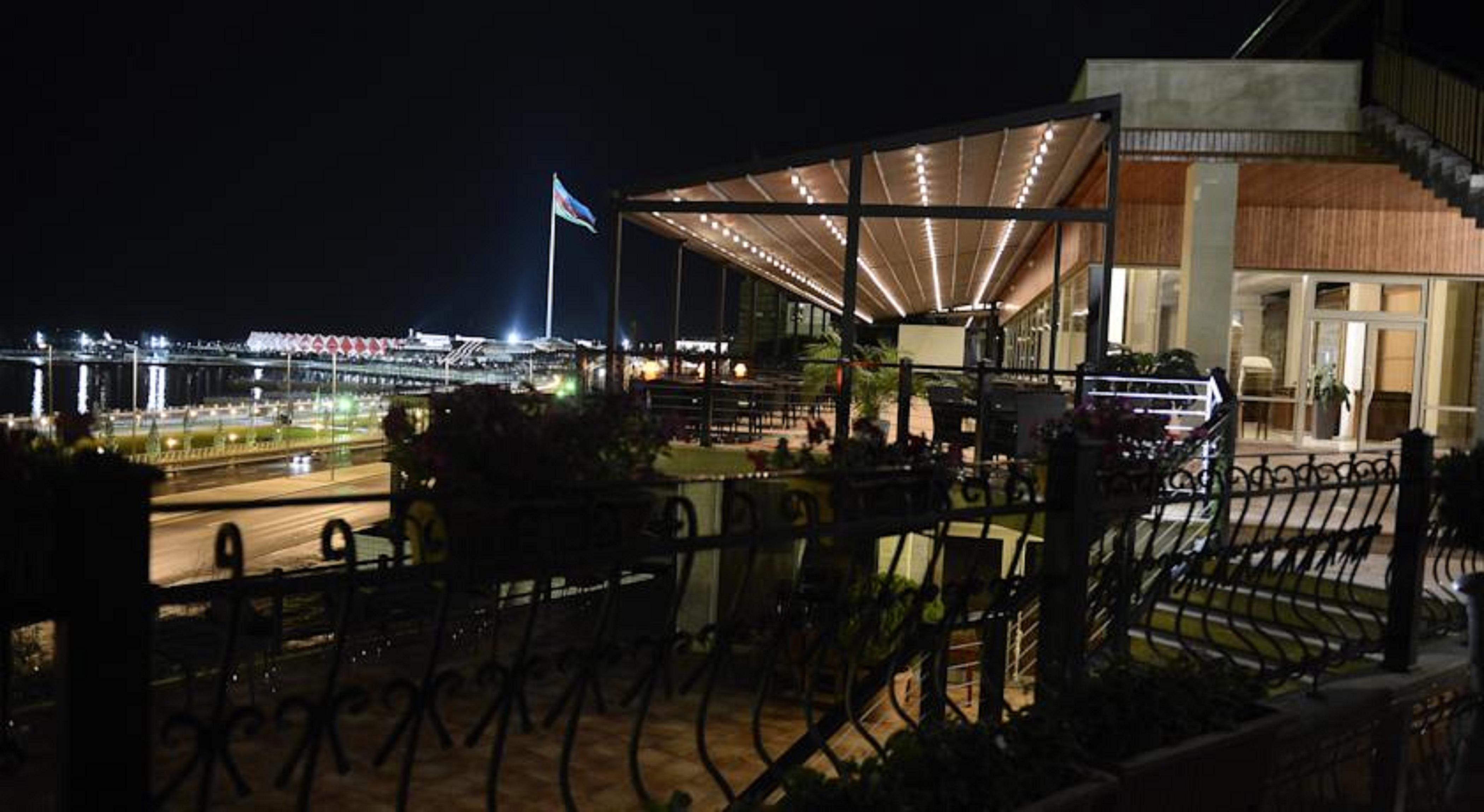 Riviera Hotel Baku Bagian luar foto