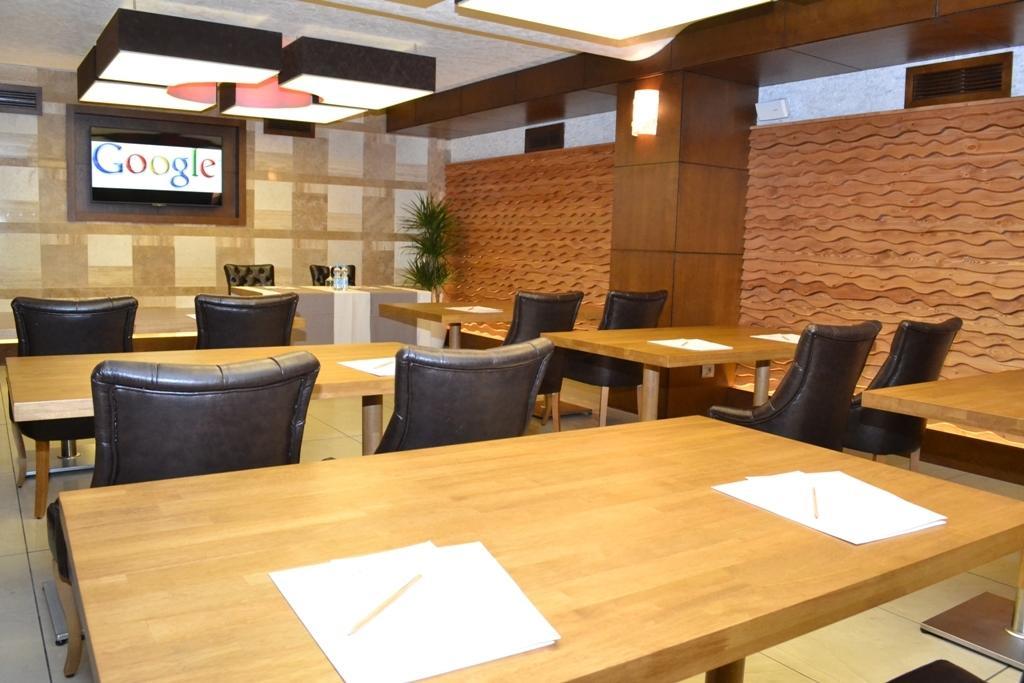 Riviera Hotel Baku Bagian luar foto