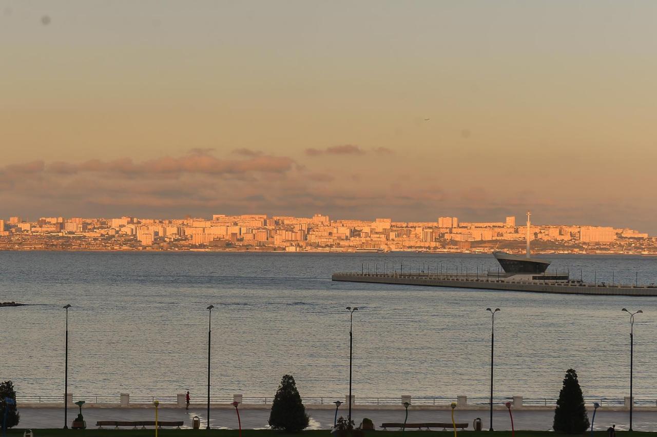 Riviera Hotel Baku Bagian luar foto