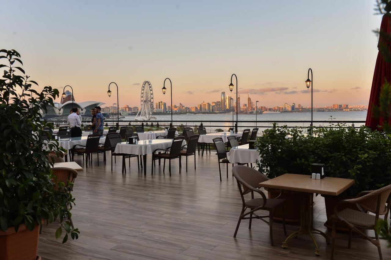 Riviera Hotel Baku Bagian luar foto